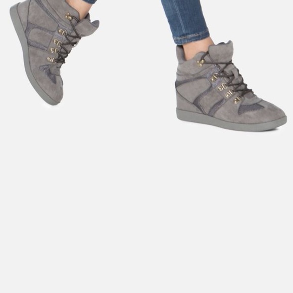Gray Norma Sneaker. Shoe Dazzle - Picture 2 of 8